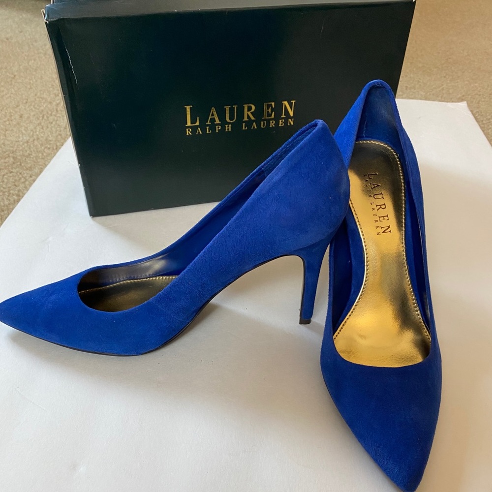 Ralph Lauren Size 7 Suede High Heels